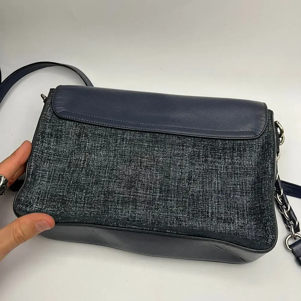 Salvatore ferragamo gancini shoulder